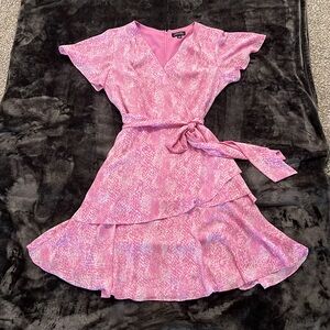 Tahari ASL Pink & White Knee to Midi Dress
